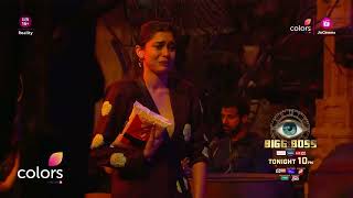 Eisha Sacrifies Her Mother's Shawl | Bigg Boss 18