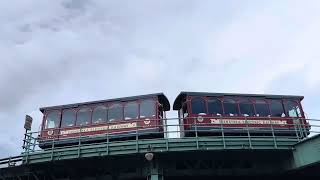 ディズニーシーエレクトリックレールウェイ　アメリカンウォーターフロントステーション駅発車後のカーブ