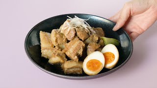 【角煮の裏技】キッチンのあるものを使ってごっそり脂を取る方法