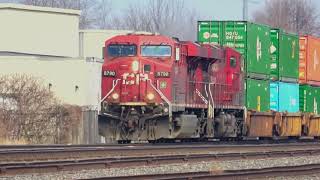 CSX Train Meets CSX Train