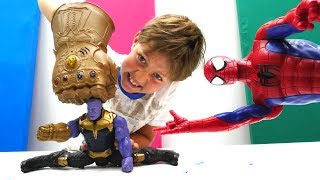 Avengers Thanos'u Süper Kahramanlar partisinden kovdular! Marvel süper kahramanl