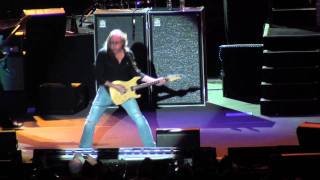 [HD] Bob Seger - Travelin' Man / Beautiful Loser - Atlantic City 4/16/11