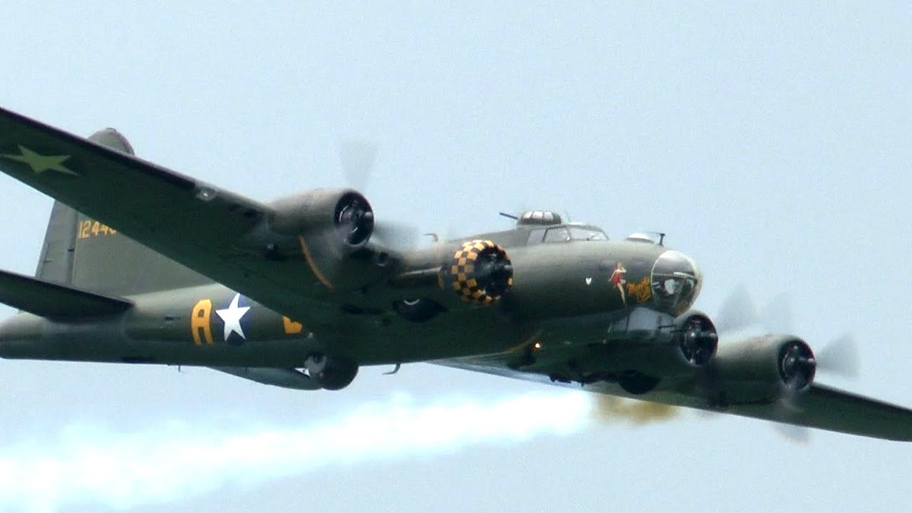 SALLY B BOEING B-17 FLYING FORTRESS: Biggin Hill 2016 - YouTube