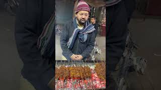 मुंबई फ़ूड स्ट्रीट पर प्रामाणिक या नस्ली बिहारी कबाब | Asli Behari Kabab At Mumbai Food Street