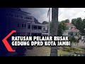 Ratusan Pelajar Rusak Gedung DPRD Kota Jambi