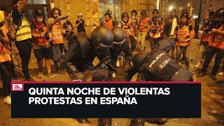 Continúan las protestas en las calles de Barcelona