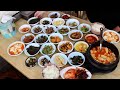 대한민국에 몇 안남은 엄청난 할머니 백반?! 8,000원에 임금님 대접 받는 곳 Korean street food