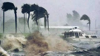 Brutal footage of Tropical Cyclone Sean in Western Australia! Karratha and Oslow are battered