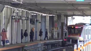 東急長津田駅を出発する大井町線直通の田園都市線急行大井町行き6000系