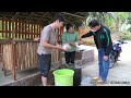 kong and nhat harvested fish from the people and sold out quickly in 15 minutes.