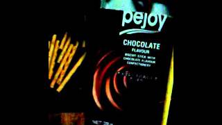 Glico(Pocky cookies n cream ) N (Pejoy chocolate)