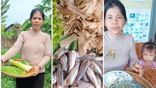 How to make banana pickle(របៀបស្លម្ជូរដើមចេកកូនត្រីស្រែ)