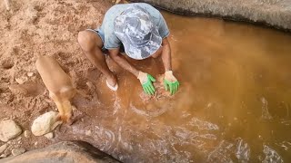 LAVANDO A PEDRA GRANDE GEMA QUE ARRANQUEI