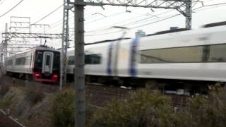 名鉄特急 2000系と2200系がすれ違い Nagoya Railroad Limited express Train