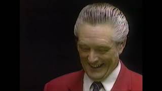 Snooker break 1985-David Vine chats with referees and summarisers plus musical montages