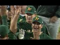 2001 ALDS Gm2: Isringhausen gets final out, A's win