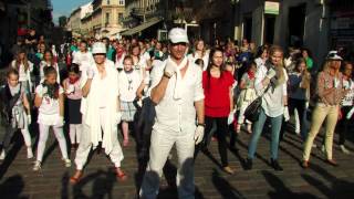 Šokantis Senamiestis | Masinis šokis | Žvaigždžių Mokykla | Kaunas 2012-05-26