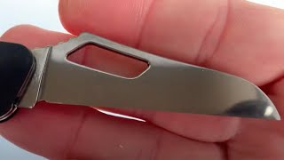 Swiza GR00 pocketknife: better blade steel than Victorinox, but unacceptable blade play (it wiggles)