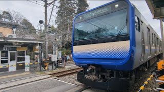 E２３５系 北鎌倉駅 入線シーン。