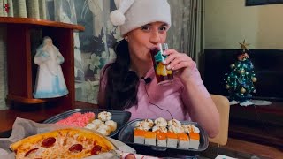 МУКБАНГ ВКУСНЕЙШИЕ РОЛЛЫ/ ПИЦЦА/ ЛИПТОН МАЛИНА #asmr #mukbang #eating #snow #food