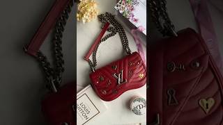 ASMR What fits in a Louis Vuitton New Wave #louisvuitton #wimb #handbags