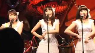 年下の男の子 with Sキャンディーズ／Dynamitepops（紅白歌合戦 2011）