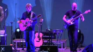 Simon&Garfunkel Revival Band -live- "50 ways to leave your lover"