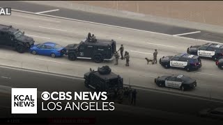 Driver of car causing 91 freeway closure is communicating with crisis negotiating teams
