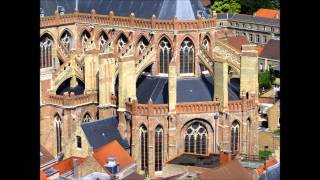 Veurne, Sint-Niklaaskerk: automatische melodieën beiaard + angelusluiden