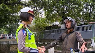Tak Kenal Malu, Pria Ini Terus Rayu Polwan Biar Nggak Ditilang - 86