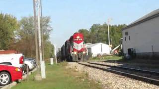 WSOR L355 Rolls through Brodhead Wisc heading west on 9-29-10.wmv