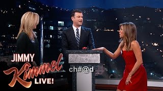 Jennifer Aniston vs. Lisa Kudrow in Celebrity Curse Off