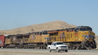 Tehachapi Pass - A BNSF Bluebonnet and Piggyback Train, and More!