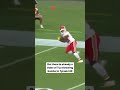 New video of Tua Tagovailoa throwing to Tyreek Hill 👀 #shorts #tyreekhill #chiefs