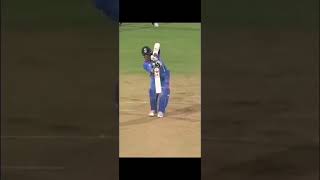 Sachin Tendulkar Batting vs SL in icc world cup 2011 #sachintendulkar #straightdrive #indiancricket