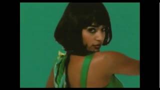 Cornershop -  Sleep On The Left Side (OFFICIAL VIDEO)