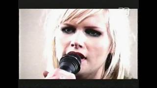 The Cardigans - Rise \u0026 Shine and Hanging Around (Live at MTV UK - 1999)