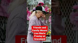 Lisa Marie Presley Funeral | Fans & Family Gather At Graceland For Memorial Service #shorts