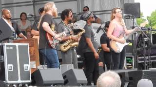 Tedeschi Trucks Band - New Orleans Jazz & Heritage Festival 2015