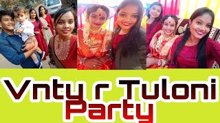 Vnty r Tuloni party 😊😊😊