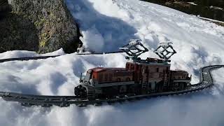 Neige et Montagnes en Train Lego