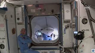 SpaceX Demo-2 Astronauts Open Hatch \u0026 Enter ISS