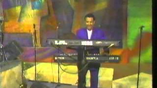 Los Yonics -popurri exitos en vivo - (ultima presentacion en tv 1999) "al fin de semana"