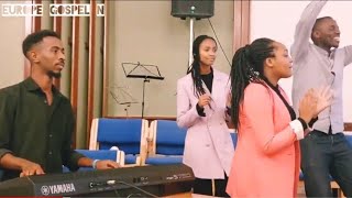 YIYIGISHIJE gucuranga PIANO wenyine🎹🥰 Pianist Frank // UMUKUNGA mumateraniro \