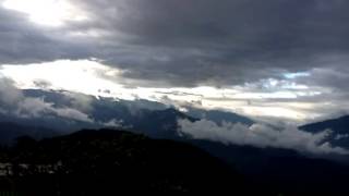 Bajo las impresionantes nubes de la sierra mixe. San Pedro Ocotepec Mixe Oaxaca