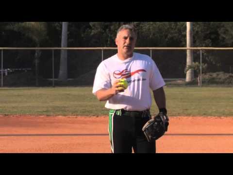 How to Throw a Curve Ball in Softball How to Throw a Curve Ball in Softball