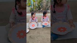 শ্রীণিকা শ্রীনীজা প্রসাদ খেতে বসেছে 🥰#youtubeshort #twin #shrinika #shrinija #twinsister