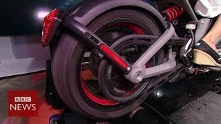 Harley-Davidson's first electric bike up close - BBC News
