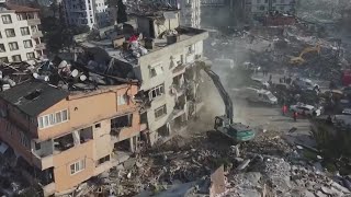Turkey & Syria deadly earthquake: Officials issue over 100 arrest warrants for contractors, builders