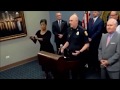 Sign-language Interpreter delivers gibberish at police presser
